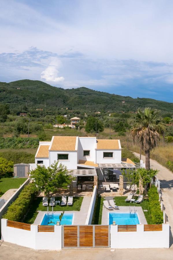 Issos Beach Villa Linia ภายนอก รูปภาพ